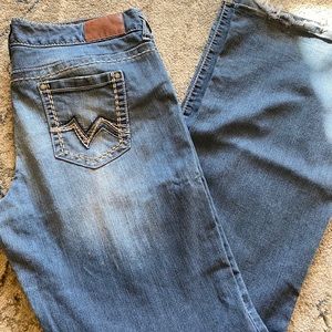 Maurices jeans